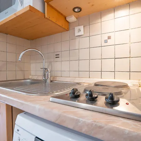 Cime De Caron 2701 By Interhome Appartement Val Thorens