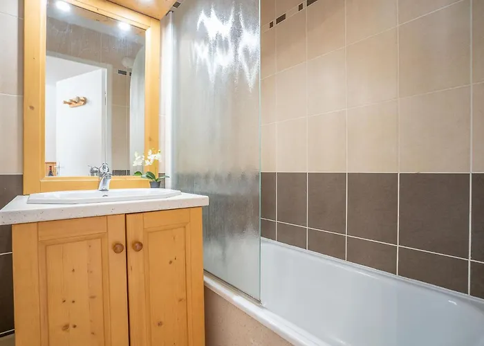 דירה Cime De Caron 2701 By Interhome *